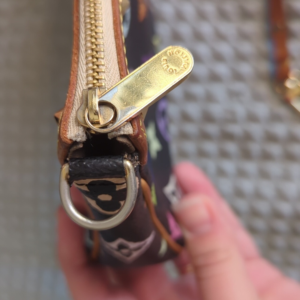 ⚡ FLASH SALE - Louis Vuitton Takashi Murakami Mulit Color Pochette - Picture 7 of 17